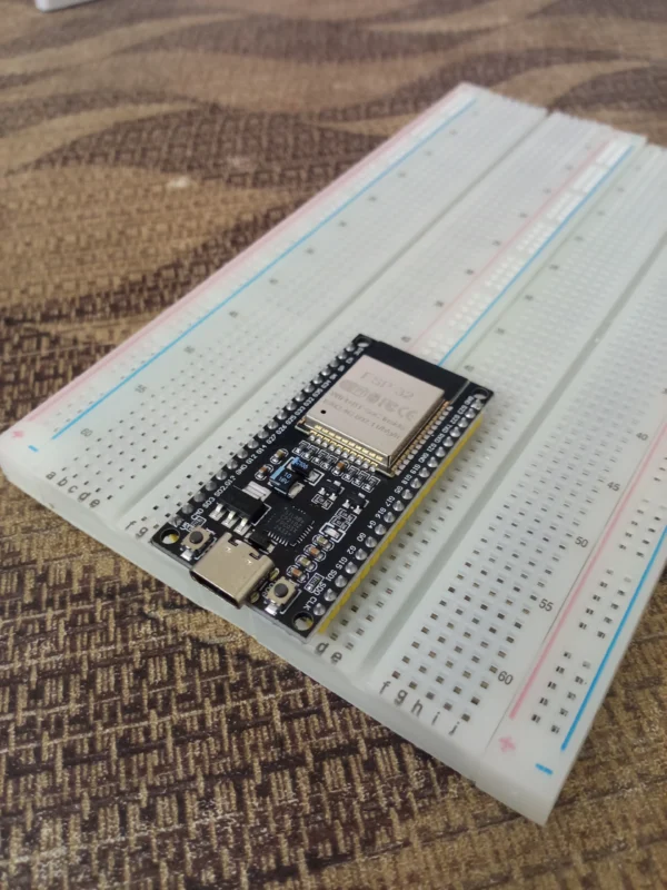 Esp 32 38 Pin Type C Breadboard Placement
